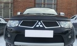 2 099 р. Нижняя сетка на бампер Russtal (черная) Mitsubishi Pajero Sport PB дорестайлинг (2008-2013)  с доставкой в г. Кемерово. Увеличить фотографию 4