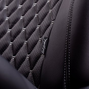 13 949 р. Чехлы для сидений Lord Autofashion Байрон (экокожа, раздельная спинка, подлокотник, отдельные бока, 2 П и 1 Г-образных подголовника)  Mitsubishi Lancer  10 CY (2007-2010) седан дорестайлинг (Черный, вставка черная, строчка серая)  с доставкой в г. Кемерово. Увеличить фотографию 2