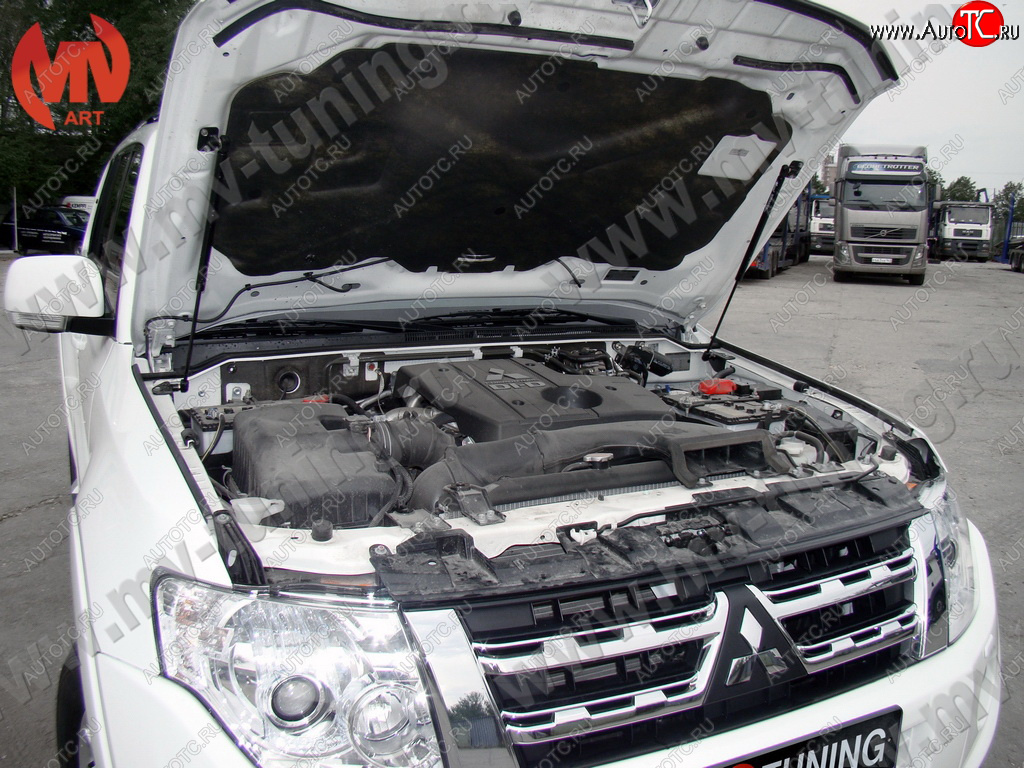 4 099 р. Упор капота MV-Tuning (двойной) Mitsubishi Pajero 4 V80 дорестайлинг (2006-2011)  с доставкой в г. Кемерово