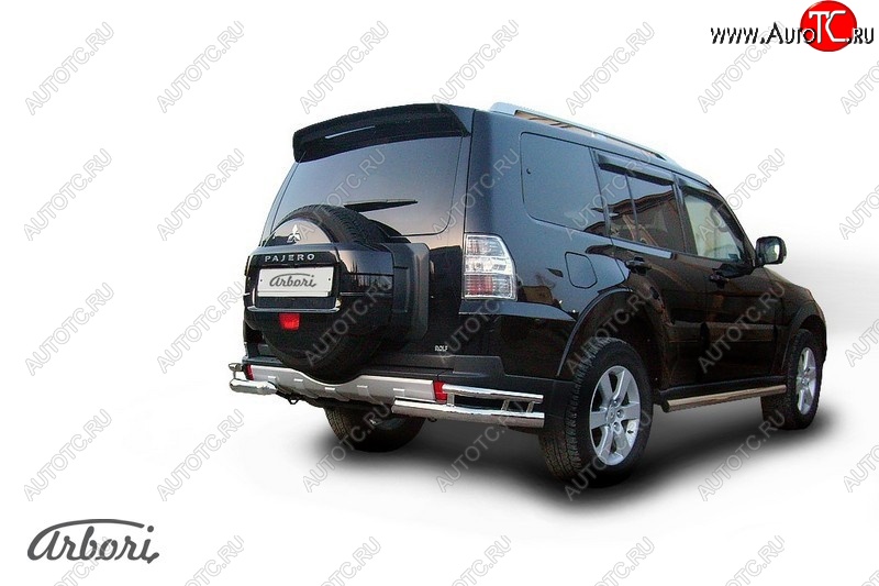 18 269 р. Защита заднего бампера Arbori (уголки, нержавейка, 2 труба d76 и 42 mm). Mitsubishi Pajero 4 V90 2-ой рестайлинг (2014-2020)  с доставкой в г. Кемерово
