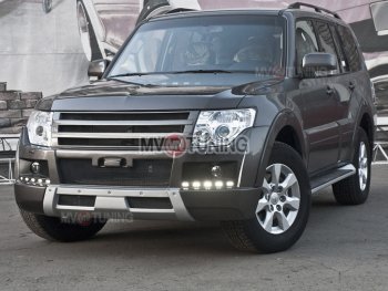 8 199 р. Решётка радиатора BROOMER Design  Mitsubishi Pajero ( 4 V90,  4 V80) (2006-2015) дорестайлинг, дорестайлинг, 1-ый рестайлинг, 3 дв. 1-ый рестайлинг (Неокрашенная)  с доставкой в г. Кемерово. Увеличить фотографию 2