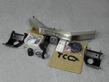 Фаркоп (тягово-сцепное устройство) TCC (надпись Pajero Sport) Mitsubishi Pajero Sport  QE (2015-2021) дорестайлинг (Оцинкованный, шар E - нержавейка)