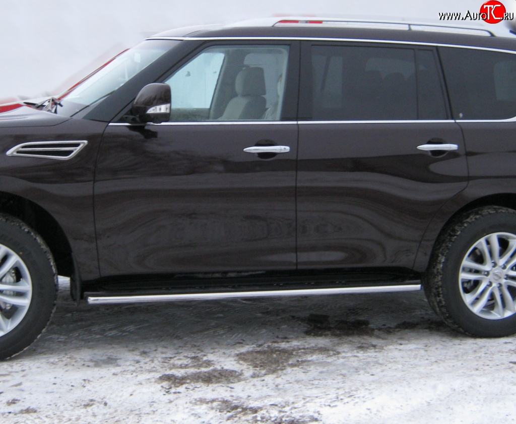 9 999 р. Защита порогов Russtal из круглой трубы диаметром 42 мм Nissan Patrol 6 Y62 дорестайлинг (2010-2014) (Защита порогов с со скосами на торцах (вариант 1))  с доставкой в г. Кемерово