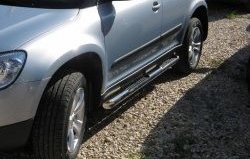 83 999 р. Защита порогов Russtal из трубы d76 мм с пластиковыми вставками для ног Skoda Yeti (2009-2013) (Защита порогов с со скосами на торцах (вариант 1))  с доставкой в г. Кемерово. Увеличить фотографию 2