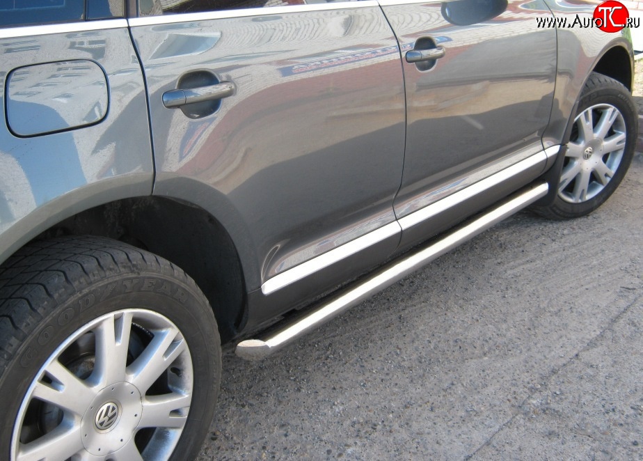 19 999 р. Защита порогов (Ø63 мм, нержавейка) SLITKOFF Volkswagen Touareg GP рестайлинг (2006-2010) (торцы 45°)  с доставкой в г. Кемерово