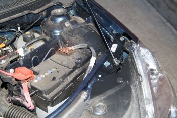 2 969 р. Упор капота MV-Tuning (одинарный)  Nissan Almera  G15 (2012-2019) седан  с доставкой в г. Кемерово. Увеличить фотографию 6