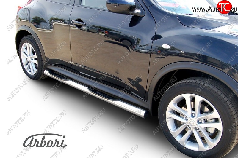 14 579 р. Защита штатных порогов 2WD Arbori (с проступью, нержавейка, d76 mm). Nissan Juke 1 YF15 рестайлинг (2014-2020)  с доставкой в г. Кемерово
