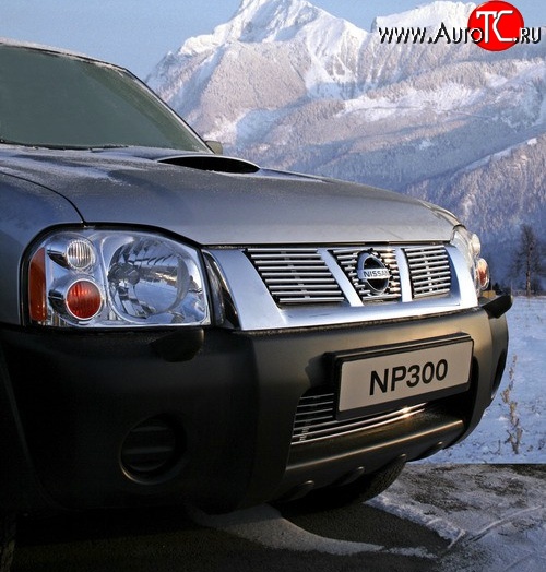 3 779 р. Декоративная вставка воздухозаборника Souz-96  Nissan NP300 (2008-2013)  с доставкой в г. Кемерово