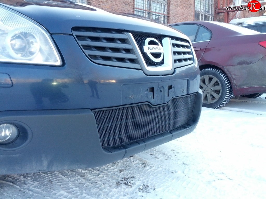 1 469 р. Сетка на бампер Russtal (черная) Nissan Qashqai 1 дорестайлинг (2007-2010)  с доставкой в г. Кемерово
