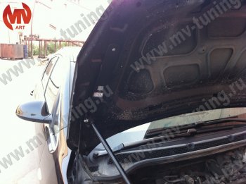 2 969 р. Упор капота MV-Tuning (одинарный)  Opel Astra  J (2009-2017) универсал дорестайлинг, хэтчбек 5 дв. дорестайлинг, универсал рестайлинг, хэтчбек 5 дв.  рестайлинг  с доставкой в г. Кемерово. Увеличить фотографию 2