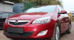 1 469 р. Сетка на бампер Russtal (черная)  Opel Astra  J (2009-2012) хэтчбек 5 дв. дорестайлинг  с доставкой в г. Кемерово. Увеличить фотографию 1