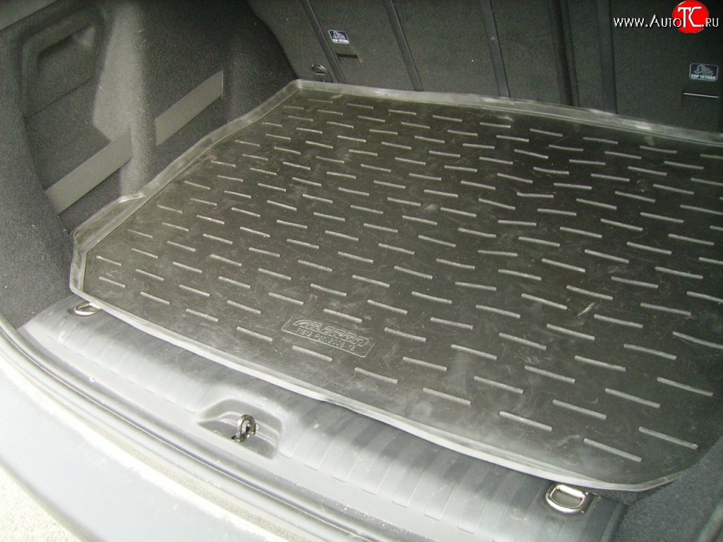 1 699 р. Коврик в багажник Aileron (полиуретан)  Peugeot 2008 (2013-2016)  дорестайлинг  с доставкой в г. Кемерово