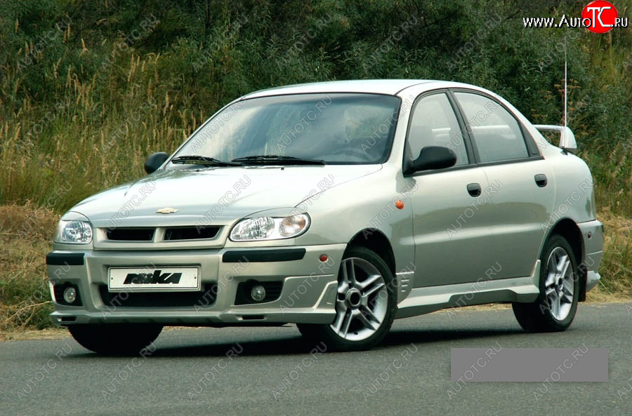 10 699 р. Передний бампер Nika  Chevrolet Lanos ( T100,  T150,  седан) (1997-2017), Daewoo Sense  Т100 (1997-2008), ЗАЗ Chance ( седан,  хэтчбэк) (2009-2017), ЗАЗ Sens ( седан,  хэтчбэк) (2007-2017) (Неокрашенный, Без вставок под ПТФ)  с доставкой в г. Кемерово