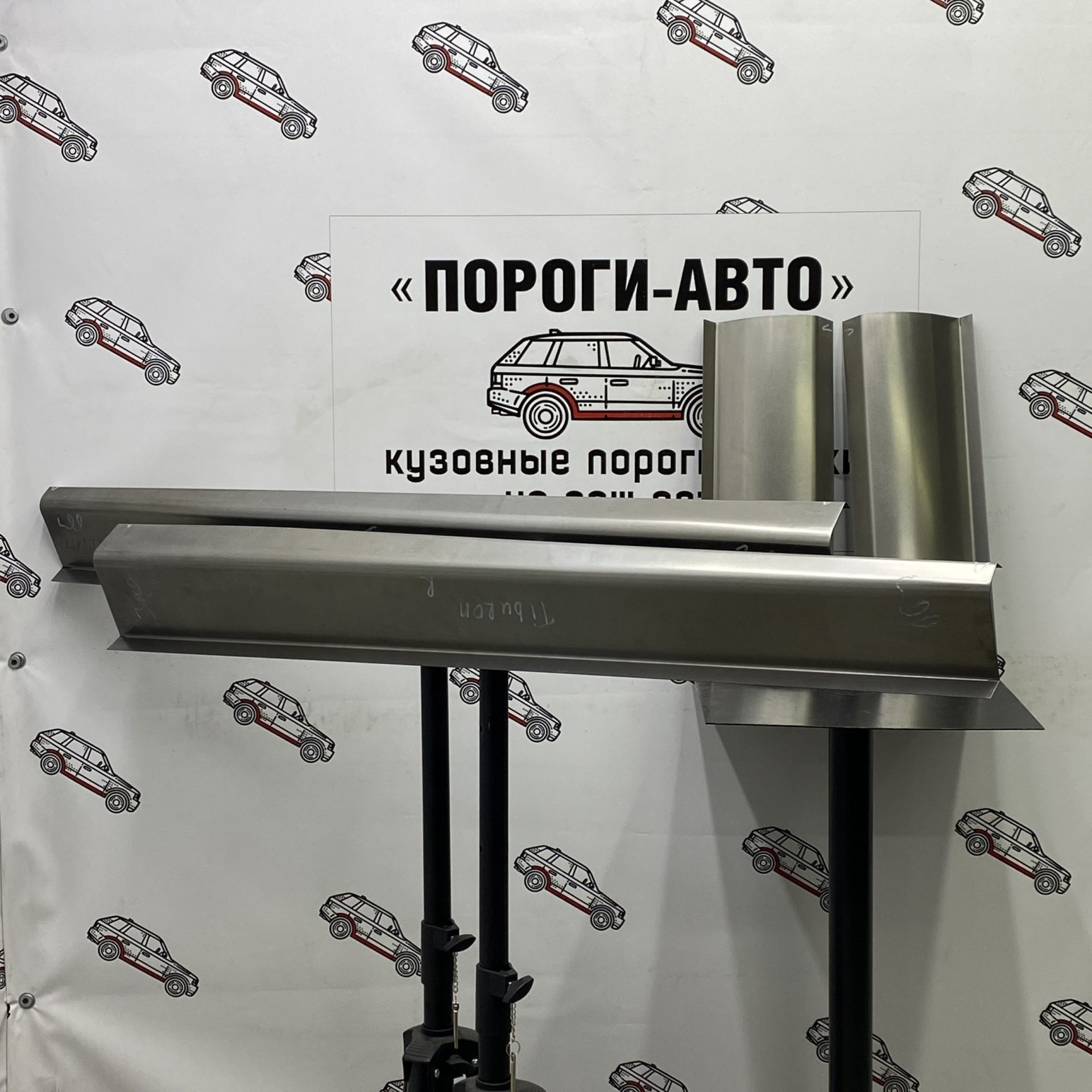 2 499 р. Левый ремонтный порог ПорогиАвто Hyundai Tiburon GK дорестайлинг (2001-2004) (холоднокатаная сталь 1 мм)  с доставкой в г. Кемерово