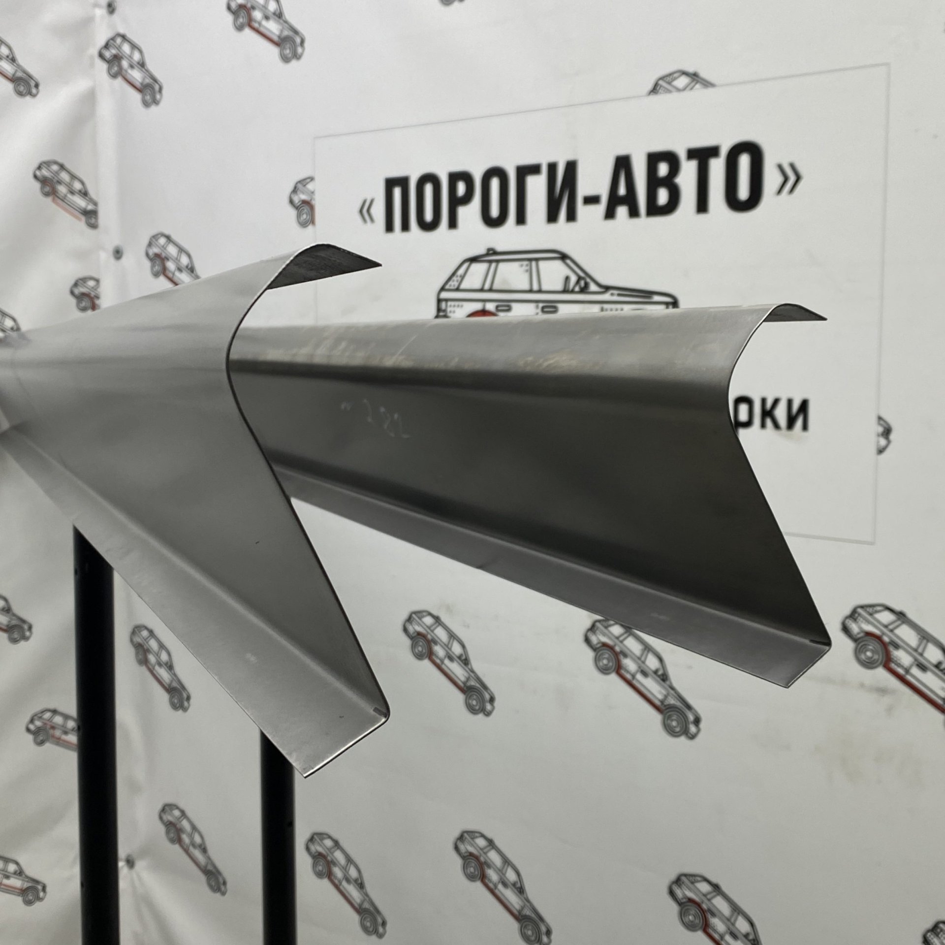 1 989 р. Левый ремонтный порог ПОРОГИ-АВТО Renault Logan 2 рестайлинг (2018-2025) (холоднокатаная сталь 1 мм)  с доставкой в г. Кемерово