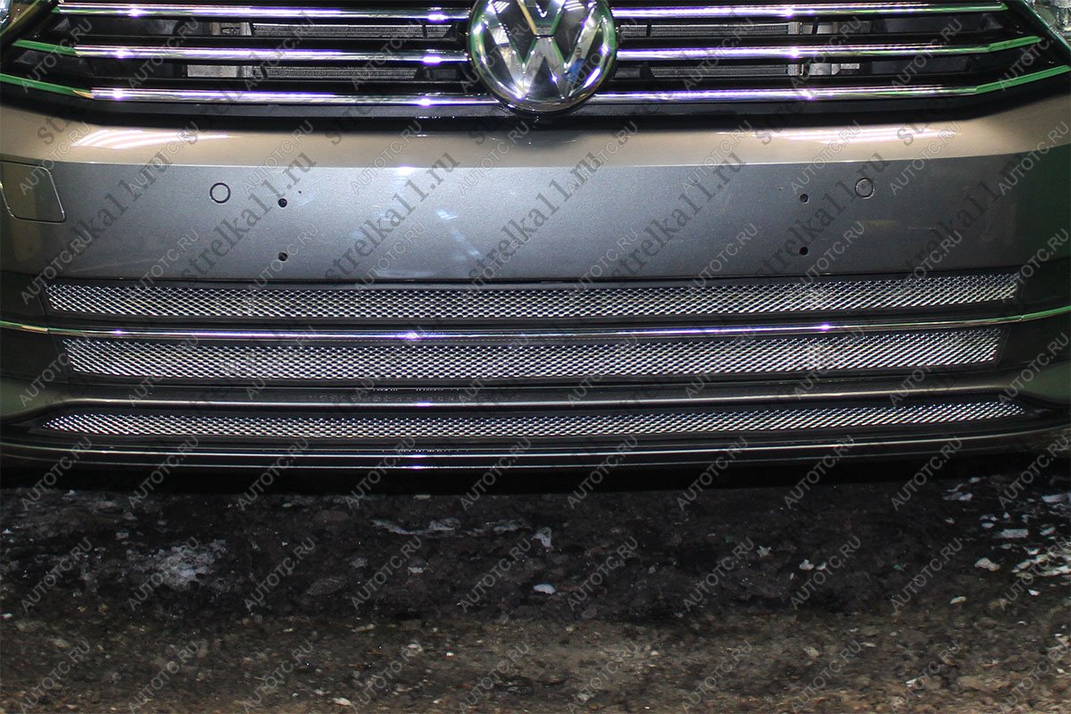 4 799 р. Защита радиатора (3 части) (1.8 2.0) Стрелка11 Стандарт  Volkswagen Passat  B8 (2015-2019) седан дорестайлинг, универсал дорестайлинг (хром)  с доставкой в г. Кемерово