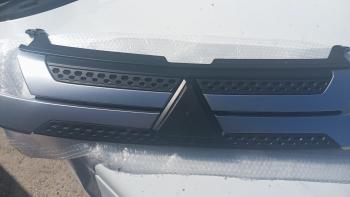 6 449 р. Решетка радиатора SAT (серебристая) Mitsubishi Outlander GF 3-ий рестайлинг (2018-2022)  с доставкой в г. Кемерово. Увеличить фотографию 2