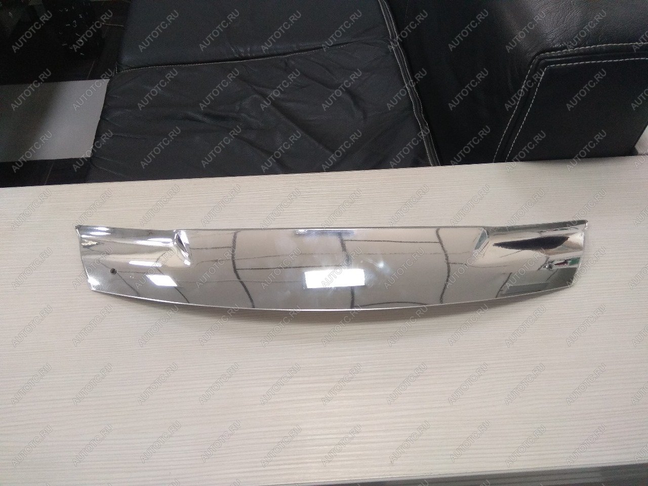 3 899 р. Дефлектор капота (рынок РФ) CA-Plastiс  Audi A6  C7 (2014-2018) рестайлинг, седан (серия Хром серебро)  с доставкой в г. Кемерово