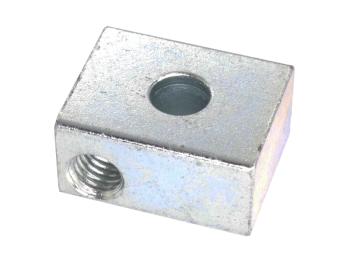 Гайка планки натяжителя ремня генератора TOYOTA TOYOTA 16385-17010