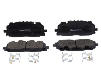 3 899 р. Колодки тормозные AUDI A4 (08-) передние (4шт.) MANDO MANDO mbf015395 MANDO mbf015395  с доставкой в г. Кемерово. Увеличить фотографию 1