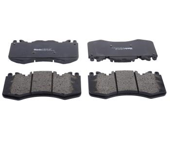 4 799 р. Колодки тормозные LAND ROVER Discovery (09-),Range Rover (09-) передние (4шт.) MANDO MANDO mbf015606 MANDO mbf015606  с доставкой в г. Кемерово. Увеличить фотографию 1