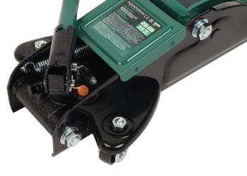 8 949 р. Домкрат подкатной 2.5т 89-359мм низкопрофильный ROCKFORCE ROCKFORCE rf-t825010reuro  с доставкой в г. Кемерово. Увеличить фотографию 2