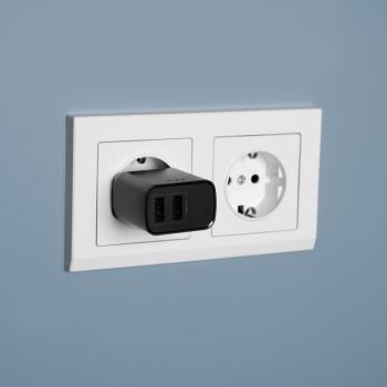 429 р. Устройство зарядное в розетку 2 USB TFN TFN tfn-wcrpd12w2ubk  с доставкой в г. Кемерово. Увеличить фотографию 7