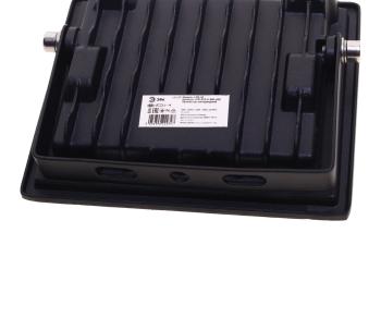 489 р. Светильник светодиодный 220V 20W 3000K черный ЭРА ЭРА lpr-023-0-30k-020  с доставкой в г. Кемерово. Увеличить фотографию 3