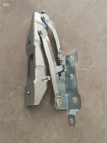 Крепление капота GEELY MONJARO LH DAR kp00000008