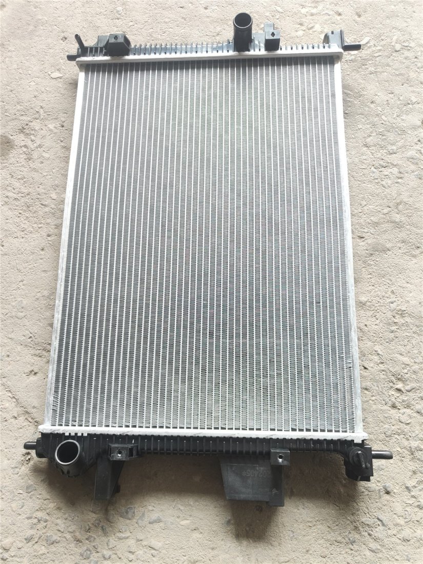 9 749 р. Радиатор основной для CHERY ARRIZO 8  DAR rd300127  с доставкой в г. Кемерово