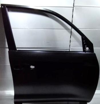 Дверь передняя правая (без отверстий под молдинг) DAR Toyota Land Cruiser  200 (2015-2021) 2-ой рестайлинг
