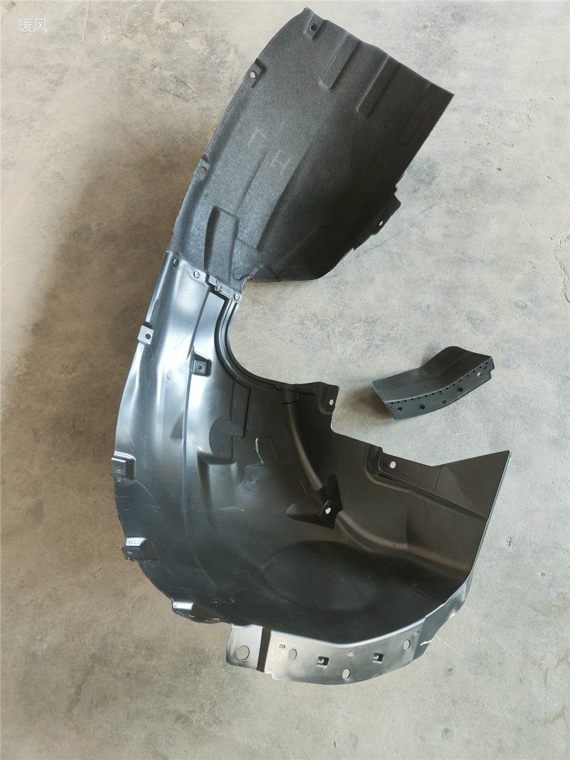 6 699 р. Подкрылок GEELY MONJARO FRLH GEELY zk3211084  с доставкой в г. Кемерово