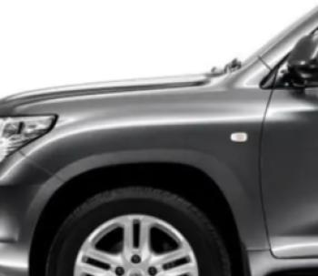 Крыло переднее левое (с отверстием) DAR Toyota Land Cruiser  200 (2007-2015) дорестайлинг, 1-ый рестайлинг
