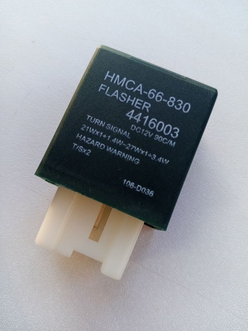 1 089 р. Реле поворотов MAZDA 8pin DAR sr170010  с доставкой в г. Кемерово