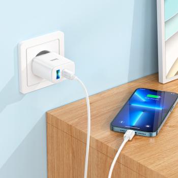 469 р. Устройство зарядное в розетку 1USB + 1 Type C 220V HOCO HOCO c105a white  с доставкой в г. Кемерово. Увеличить фотографию 4