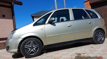 Пластиковые накладки порогов Фанат Тюнинг Opel Meriva  A (2002-2010)