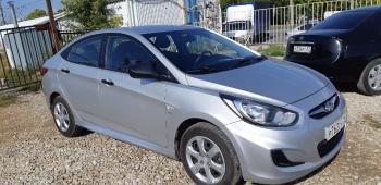 3 499 р. Пластиковые накладки порогов Фанат Тюнинг Hyundai Solaris RBr хэтчбэк рестайлинг (2014-2017) (неокрашенные (глянец под окраску))  с доставкой в г. Кемерово. Увеличить фотографию 3