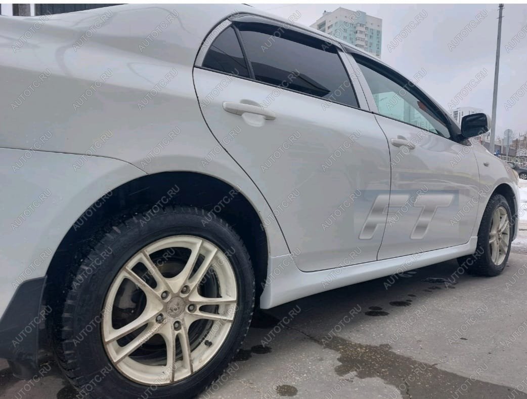 3 289 р. Пластиковые накладки порогов Фанат Тюнинг  Toyota Corolla  E150 (2006-2013) седан дорестайлинг, седан рестайлинг (неокрашенные (глянец под окраску))  с доставкой в г. Кемерово
