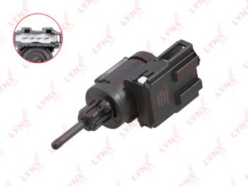 679 р. Выключатель VW Polo (95-00) AUDI A3 (97-00),A8 (03-13) SEAT Toledo (99-01) стоп-сигнала LYNX  с доставкой в г. Кемерово. Увеличить фотографию 1