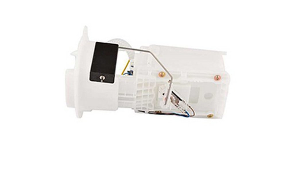 6 349 р. Насос топливный VW Golf (04-07) AUDI A3 (04-07) SEAT Leon (06-07) SKODA Octavia (04-13) BSG  с доставкой в г. Кемерово
