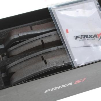 2 879 р. Колодки тормозные KIA Mohave (08-) передние (4шт.) FRIXA  с доставкой в г. Кемерово. Увеличить фотографию 2