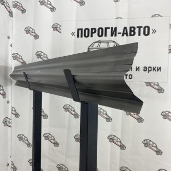 Порог откатной левой двери Mitsubishi Delica 4 поколение