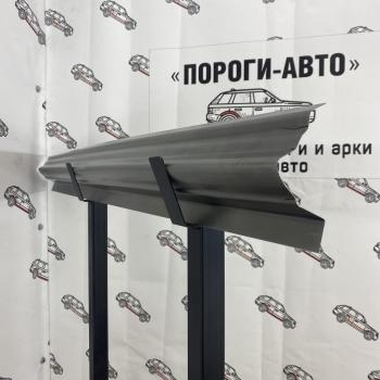Порог пассажирской двери Mitsubishi Delica 4 поколение