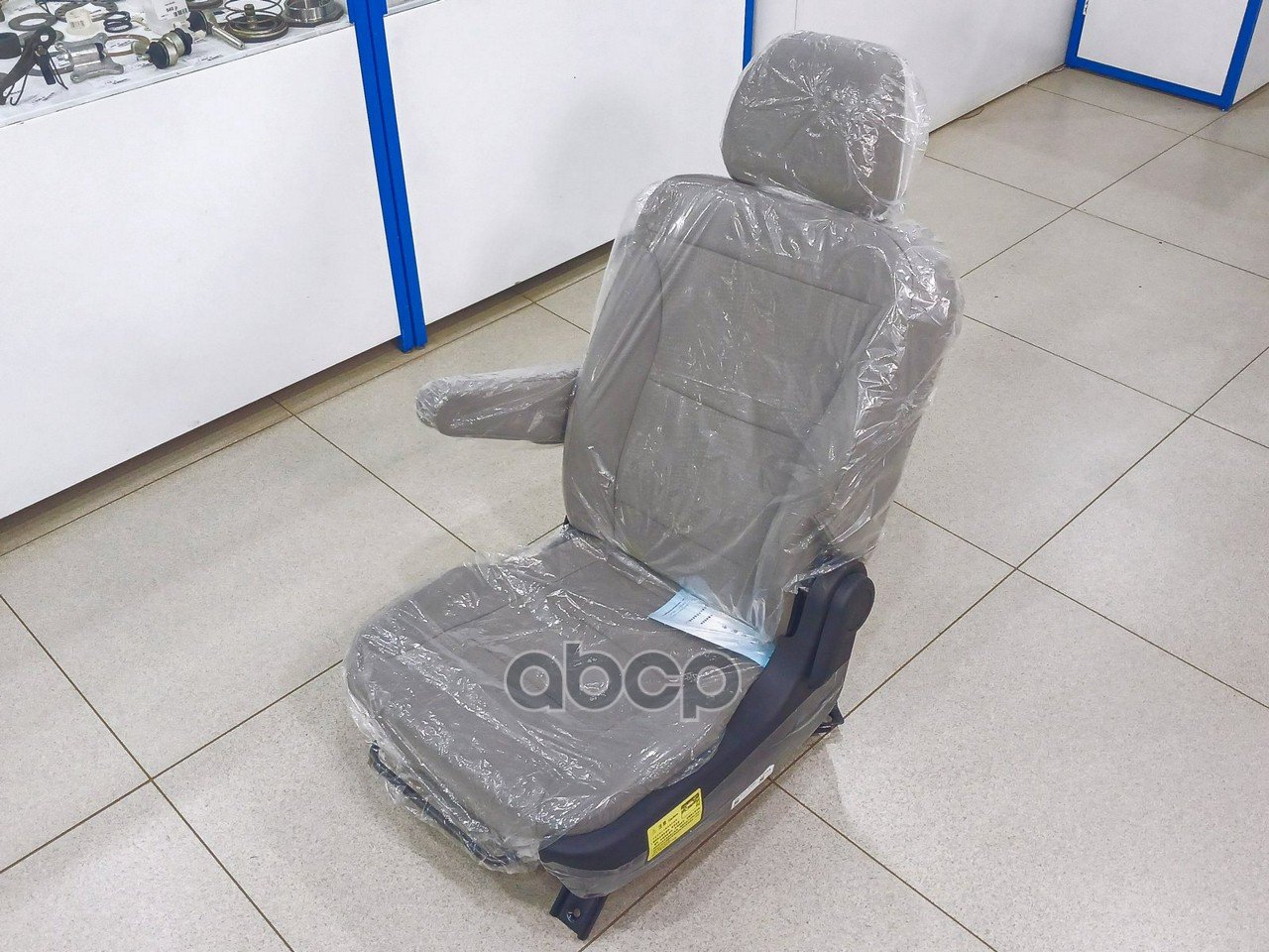 24 839 р. Сидение Водителя (Пневмо)  Jac N120  (6800100Le35pa) JAC арт. 6800100LE35PA  с доставкой в г. Кемерово