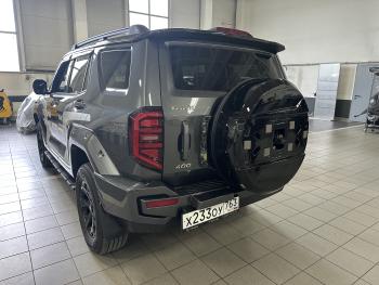 21 999 р. Пластиковый колпак (чехол) запасного колеса RALEX  Tank 400 (2023-2025) (черный глянец (лак))  с доставкой в г. Кемерово. Увеличить фотографию 19