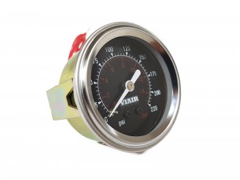 1 999 р. Манометр VIAIR 2 220 PSI, с подсветкой, черный Viair 90090  с доставкой в г. Кемерово. Увеличить фотографию 2