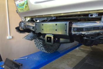 22 979 р. Фаркоп РИФ в штатный задний бампер Toyota Land Cruiser 200 (без шара и переходника) РИФ rif200-30003  с доставкой в г. Кемерово. Увеличить фотографию 2