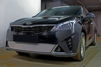 3 299 р. Защитная сетка в бампер (низ, ячейка 3х7 мм) Alfeco Стандарт  KIA Rio  X (2020-2025) рестайлинг (Хром)  с доставкой в г. Кемерово. Увеличить фотографию 3