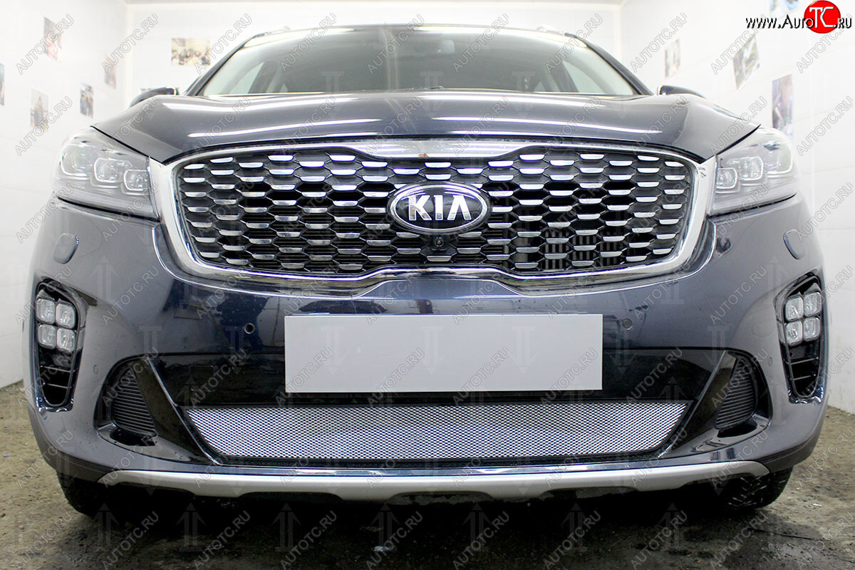 3 099 р. Защитная сетка в бампер (низ, ячейка 3х7 мм) Alfeco Стандарт KIA Sorento UM/Prime рестайлинг (2018-2020) (Хром)  с доставкой в г. Кемерово