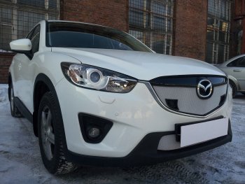 3 079 р. Защитная сетка в бампер (низ, ячейка 3х7 мм) Alfeco Стандарт  Mazda CX-5  KE (2011-2014) дорестайлинг (Хром)  с доставкой в г. Кемерово. Увеличить фотографию 2